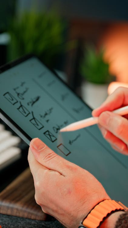 Inspector’s hands marking off items on a digital compliance checklist, signalling regulated spa licensing standards